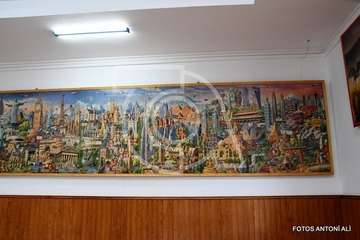 Presentanción en la sede del colectivo vecinal de Jiámar del puzzle más grande del mundo, montado por Tomás Torres/Antonio Alí.